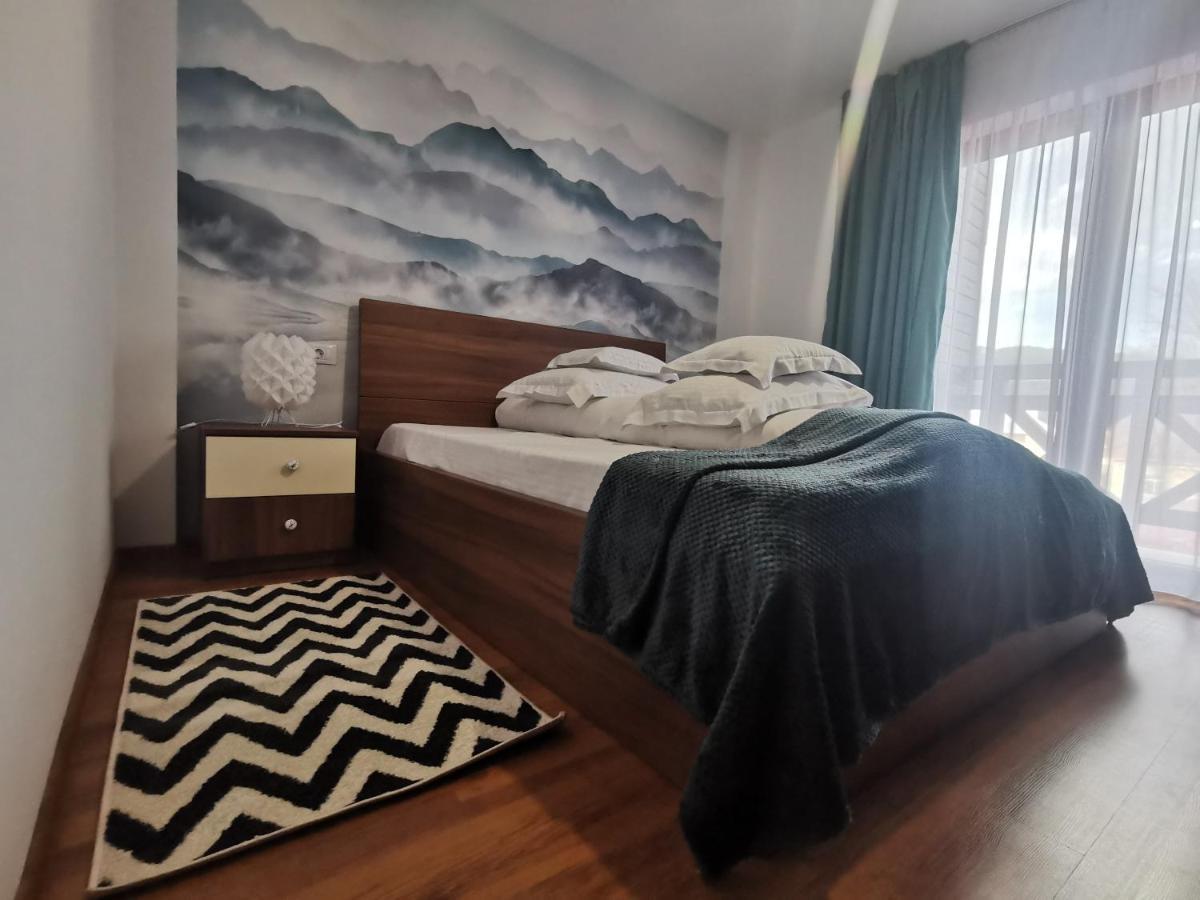 Rose Residence Гура Хуморулуй Екстериор снимка